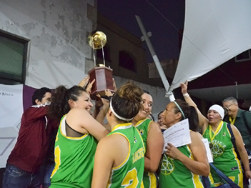Concluye Instituto Poblano de la Juventud torneo de básquetbol femenil