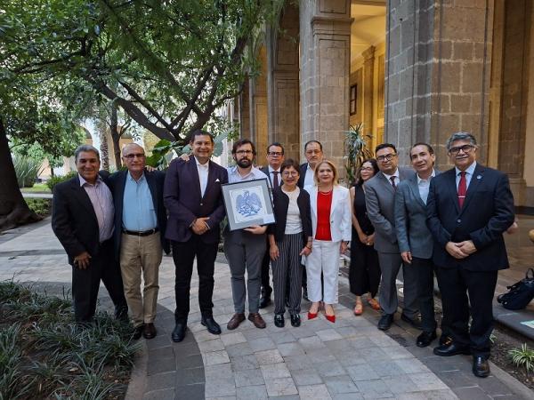 Con 50 quirófanos y hospitales-escuela, IMSS-Bienestar y Gobierno de Puebla refuerzan salud