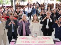 SEDIF honra la vida de Abuelitas y Abuelitos