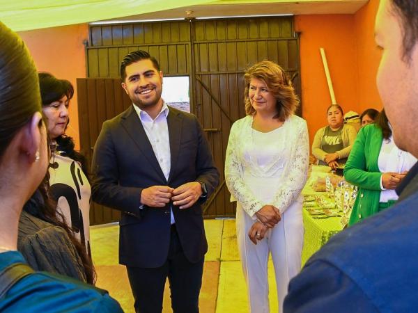 Estudiantes de UTH refuerzan áreas matemáticas e inician con éxito la universidad