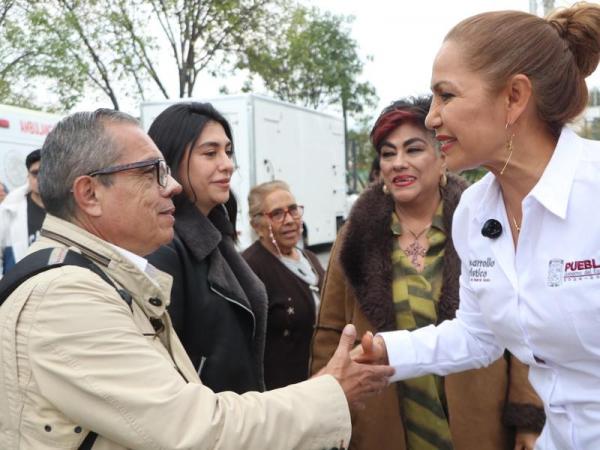 Personal del Senado y medios de CDMX disfrutan la Feria de Puebla