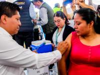 Gobierno de Puebla inicia Campa&ntilde;a Nacional de Vacunaci&oacute;n Invernal en Xicotepec