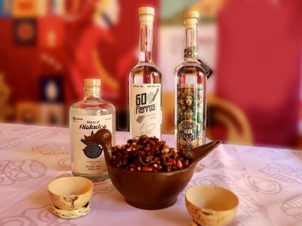 Promueve Turismo a productores poblanos con Festival del Mezcal de Tehuacán