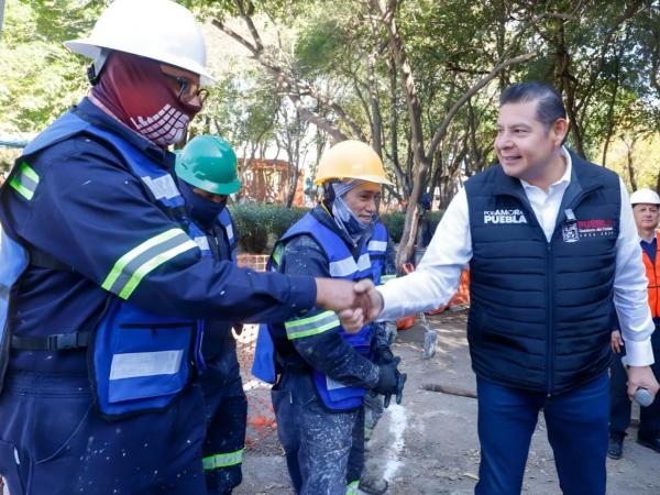 Sistema de transporte por cable, motor de movilidad, empleo y desarrollo en Puebla