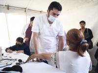 Adultos mayores aprovechan Jornada de Salud Por Amor a Puebla en Tepeaca