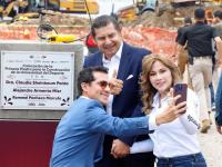 En Puebla se hacen las cosas bien, reconoce Rommel Pacheco, al arrancar construcci&oacute;n de Universidad del Deporte