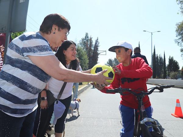 Exitosa edición de Vía Recreativa Metropolitana para celebrar a niñas y niños
