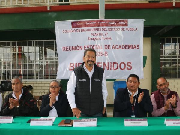 Para dar certeza académica docentes de COBAEP realizan encuentro académico