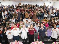 Ni&ntilde;as y ni&ntilde;os poblanos escuchan por primera vez gracias al SEDIF