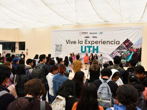 UTH impulsa oportunidades con Feria del Empleo