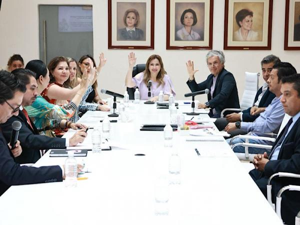 Patronato del SEDIF analiza estrategias para recaudar recursos en beneficio de grupos vulnerables