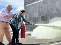 Refuerza IPMP confianza con capacitaci&oacute;n en uso de extintores