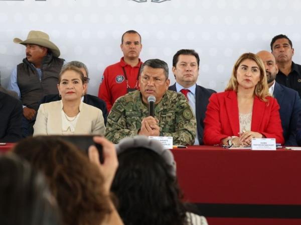 Suman esfuerzos autoridades e iniciativa privada para reforzar seguridad en carreteras