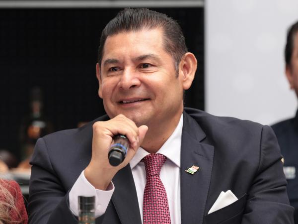 Consolida Gobierno de Puebla expansión de la USEP