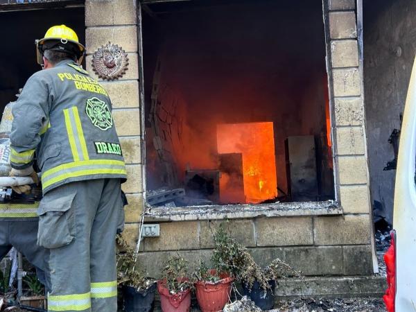 Protección Civil atiende explosión por abastecimiento de gas