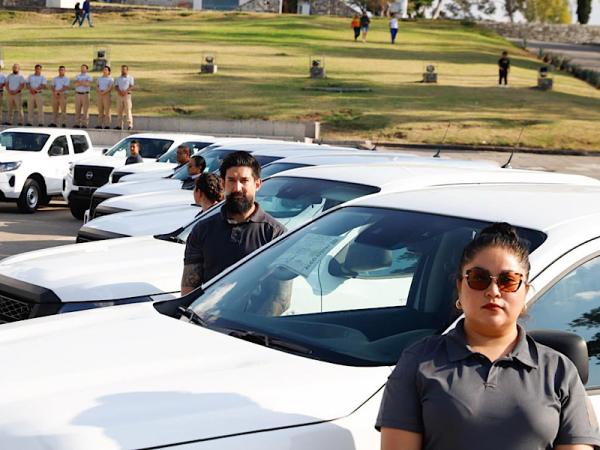 En reconocimiento a su labor, Gobierno de Puebla fortalece con unidades a la Fiscalía