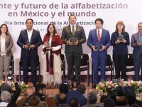 Con la presidenta Sheinbaum, M&eacute;xico levantar&aacute; la Bandera Blanca: Mario Delgado