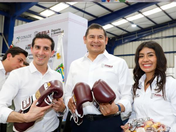 Gobierno de Puebla cumple con el deporte y la federación