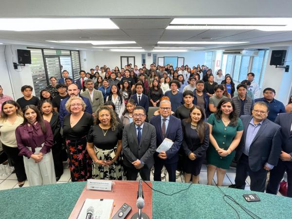 Programa “Transparencia 360°” fortalece formación en nivel superior
