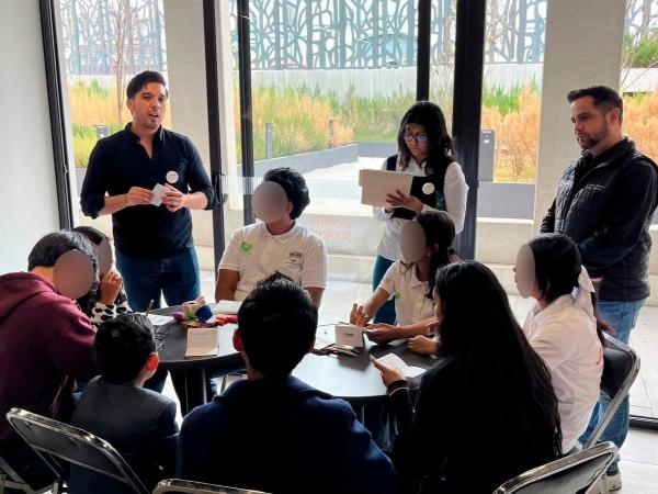 SIPINNA alerta riesgos digitales para niños y adolescentes