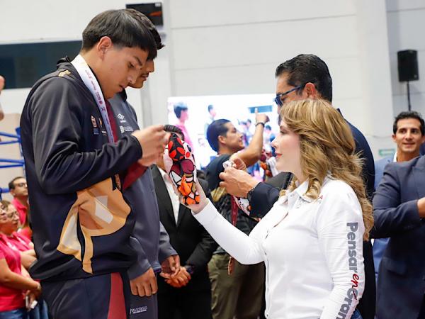 SEDIF aliado en el cuidado y bienestar de las y los deportistas de Puebla