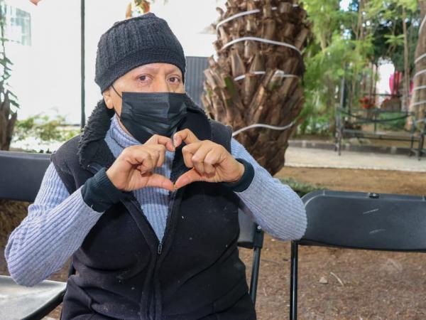 Auxilia el SEDIF a cuidadores que acompañan la lucha contra el cáncer