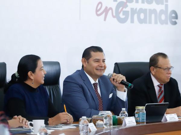 Con transparencia y evitando saqueos, Gobierno de Puebla resuelve problema histórico de movilidad en Caseta Atlixcáyotl