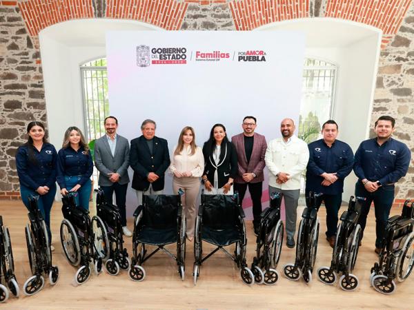 Ceci Arellano impulsa la suma de esfuerzos en favor de las familias