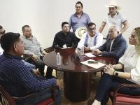 Con mesa de di&aacute;logo, atiende SEGOB a campesinos de diferentes municipios