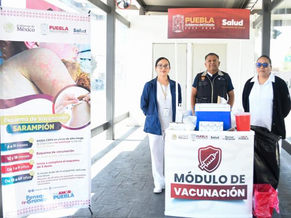 Refuerzan prevención del sarampión con jornada de vacunación en el RUTA