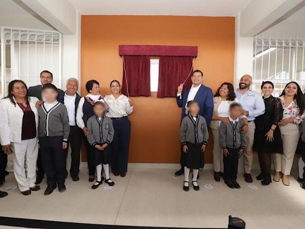 La educación es la columna vertebral del desarrollo social: Armenta