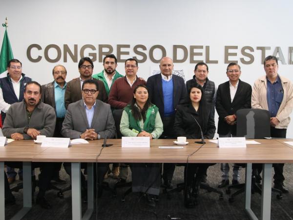 Gobierno de Puebla y Congreso del Estado fortalecen trabajo con sindicatos nacionales
