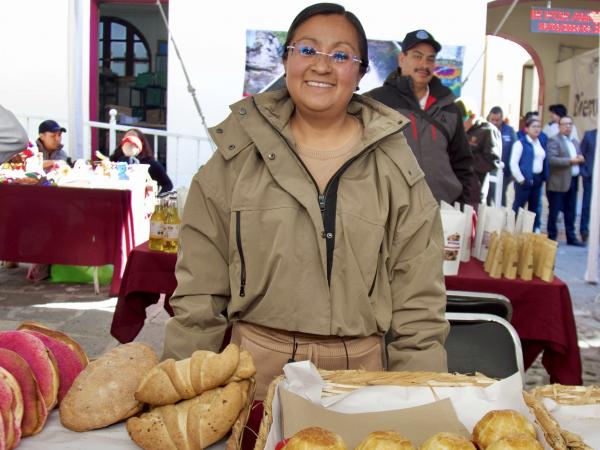 Invita Secretaría de Bienestar al Mercadito Hecho por Amor
