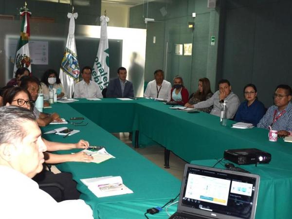 Cumple Conalep Puebla con normativa archivística