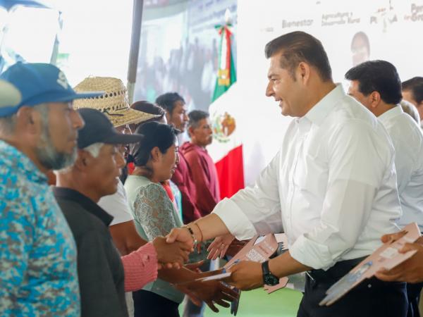 Riqueza comunitaria con paz y bienestar para el campo poblano