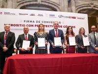 Secretar&iacute;a de Educaci&oacute;n firma convenio de Micrositio con Perspectiva de G&eacute;nero en Puebla