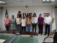 Jornada de Alfabetizaci&oacute;n lleg&oacute; a Veracruz para donar material did&aacute;ctico