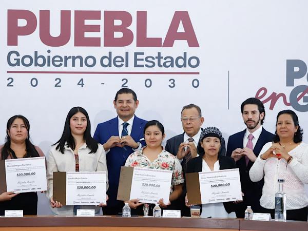 Puebla impulsa a migrantes repatriados con apoyo productivo y visión humanista