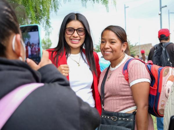 Programa Lechetón llega a familias poblanas de la colonia Carmelitas