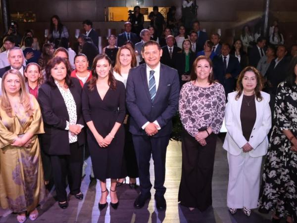 “La democracia debe traducirse en bienestar social y desarrollo humano”: Alejandro Armenta