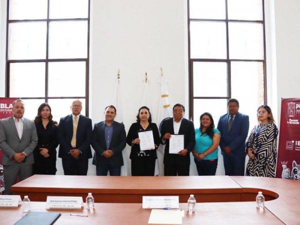 Firma de convenio de colaboración CECSNSP e IEDEP