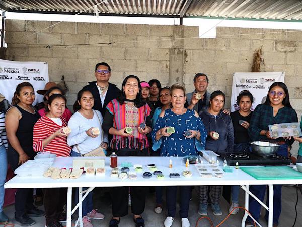 Gobierno del Estado impulsa el autoempleo a través de los “Talleres con Amor”