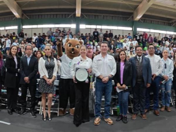Universidad Tecnológica de Puebla impulsa liderazgo y reflexión femenina entre estudiantes