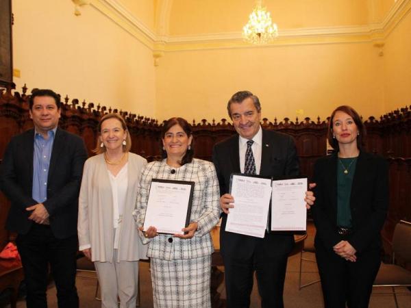 Puebla y Francia firman convenio para impulsar innovación científica y educativa