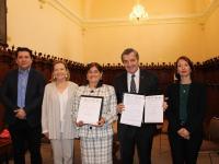 Puebla y Francia firman convenio para impulsar innovaci&oacute;n cient&iacute;fica y educativa
