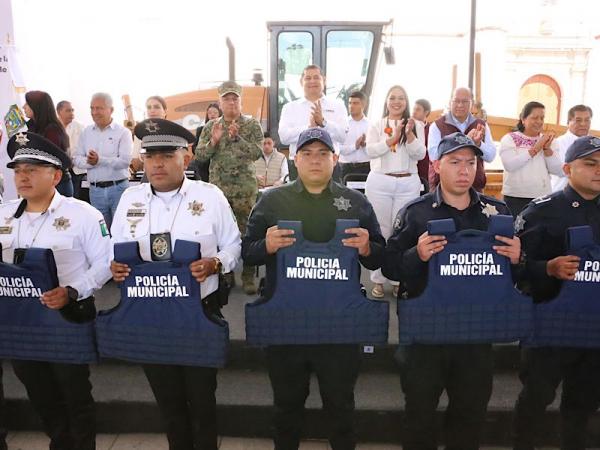 Combatir marginación en servicios públicos, objetivo de obra comunitaria: Alejandro Armenta