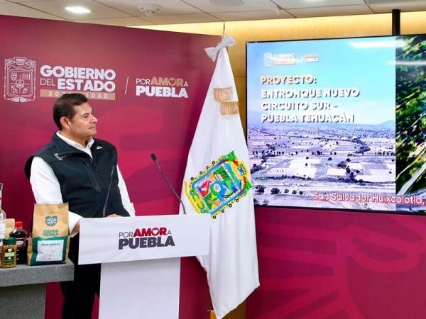 A toda máquina, PEMEX premia al gobierno del estado con más recursos para pavimentación