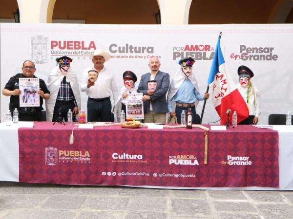 Festival del Huehue de Chirrión aviva tradiciones en Tetela de Ocampo