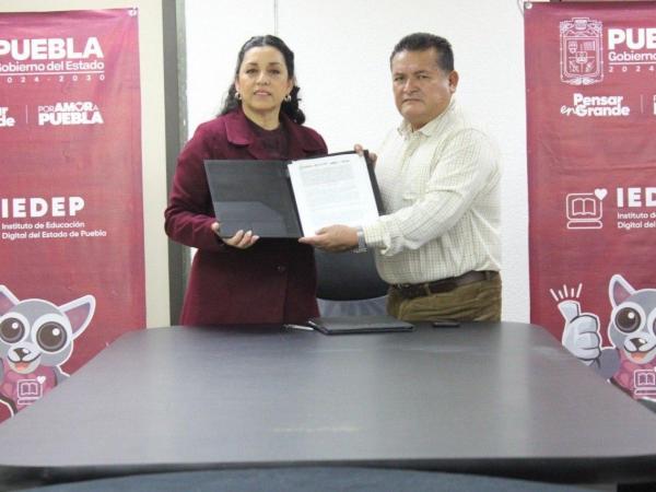 Regular formación práctica mediante coordinación educativa institucional