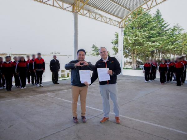 UTTECAM firma convenio de colaboración con Ayuntamiento de Atzitzintla